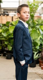 5pc boys suit several colors and wide variety of sizes perfect for church baptism communion and weddings