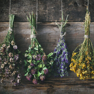 dried flowers for cute wedding send off